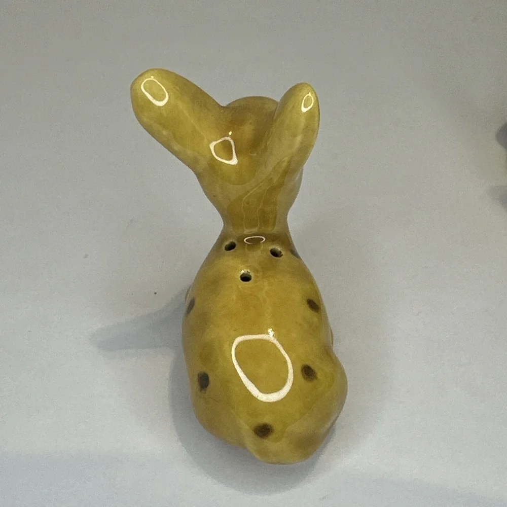 Vintage Deer Fawn Salt & Pepper Shakers Yellow Ceramic Glazed Japan